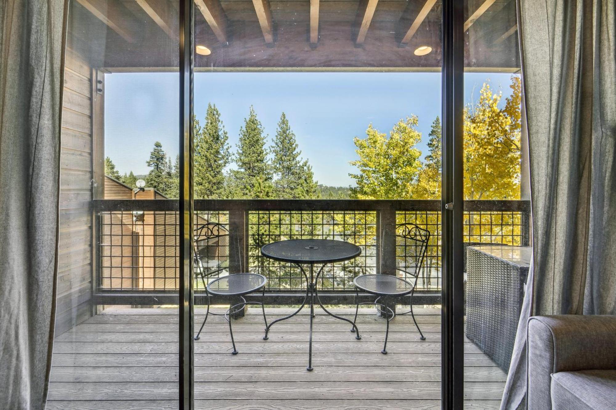 Truckee Studio With Balcony And On-Site Skiing! Ngoại thất bức ảnh